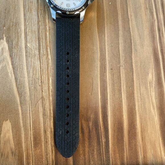 Curren Men’s Watch With New Battery - Picture 4 of 7